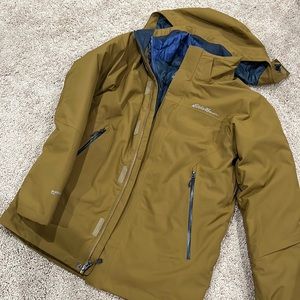 This 3 in one jacket is brand new and only jacket you will need all year long.